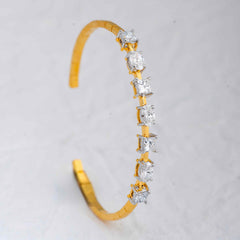 Passenger Princess Open Bracelet