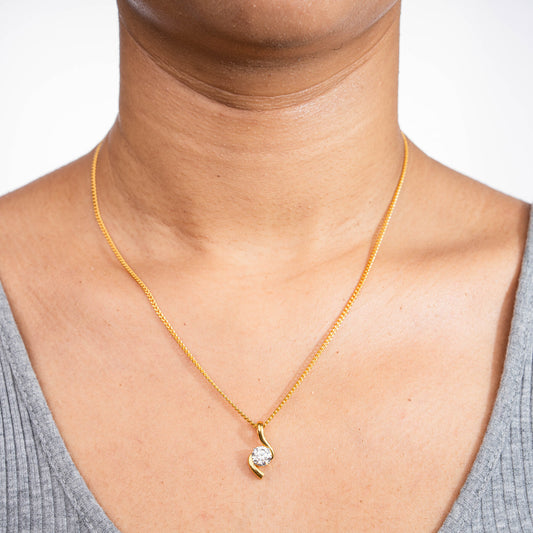 Waving Solitaire Pendant